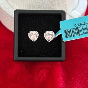 Heart-Shaped Morganite steeling Silver Stud Earrings